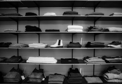 pexels-bohlemedia-1884581